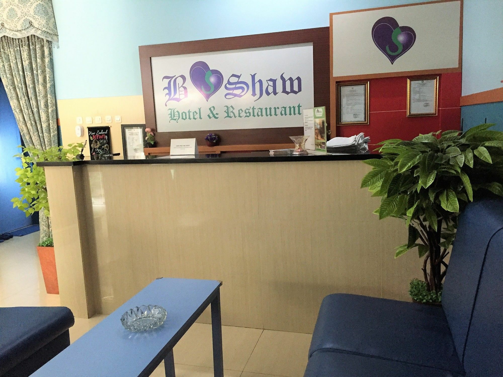 B Shaw Hotel Jakarta Eksteriør billede